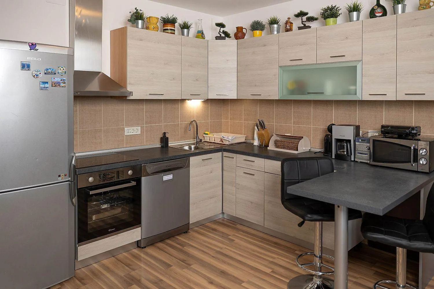 Traumhaftes Penthouse Nur 400 Meter Zum Strand Mit Meerblick, Pool, Spielplatz, Grill Dramalj