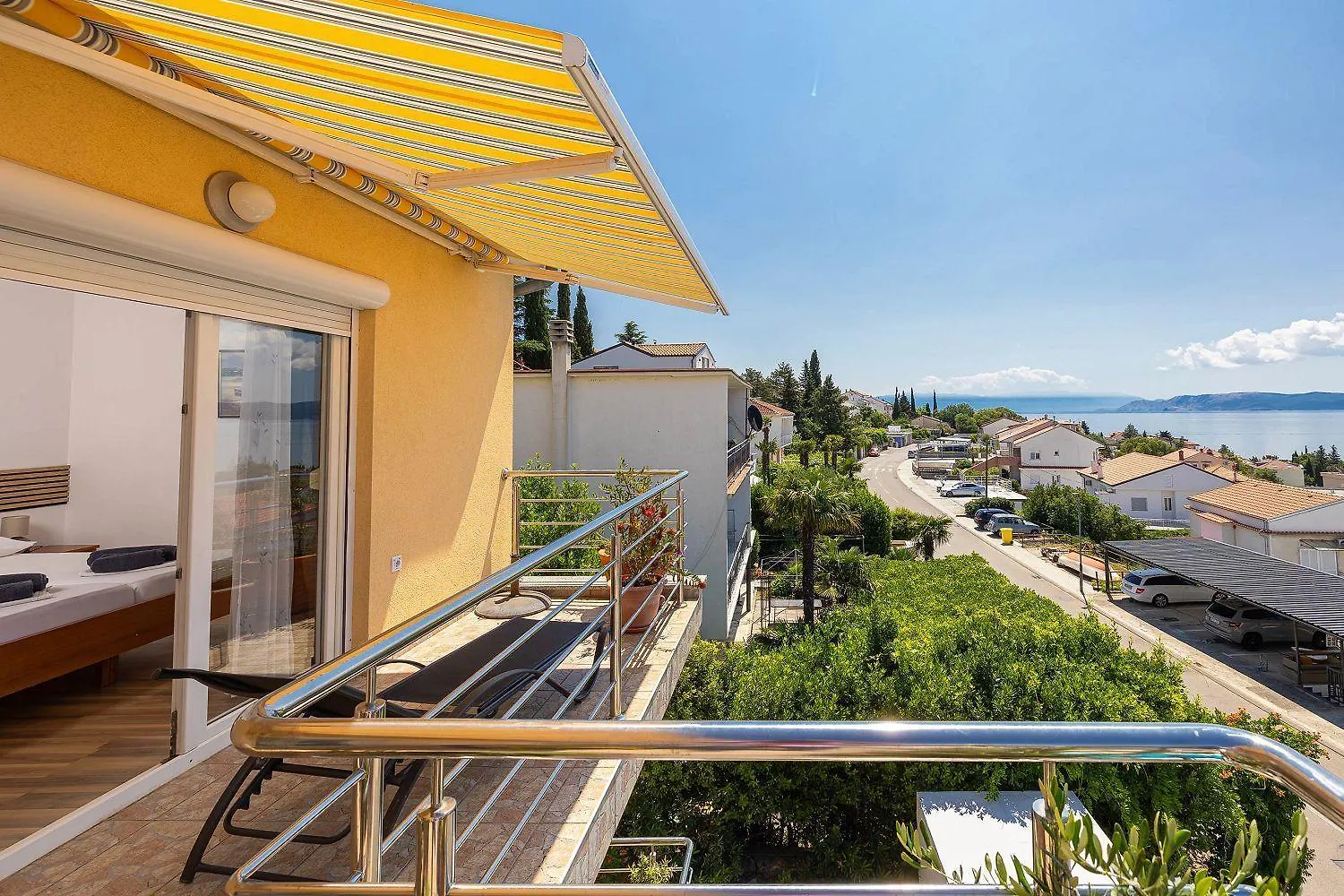 Traumhaftes Penthouse Nur 400 Meter Zum Strand Mit Meerblick, Pool, Spielplatz, Grill Dramalj 0*,