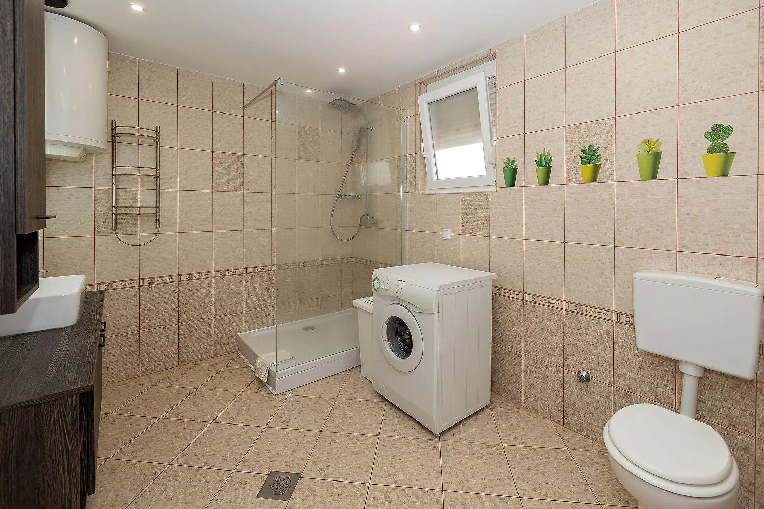 Apartment Traumhaftes Penthouse Nur 400 Meter Zum Strand Mit Meerblick, Pool, Spielplatz, Grill Dramalj