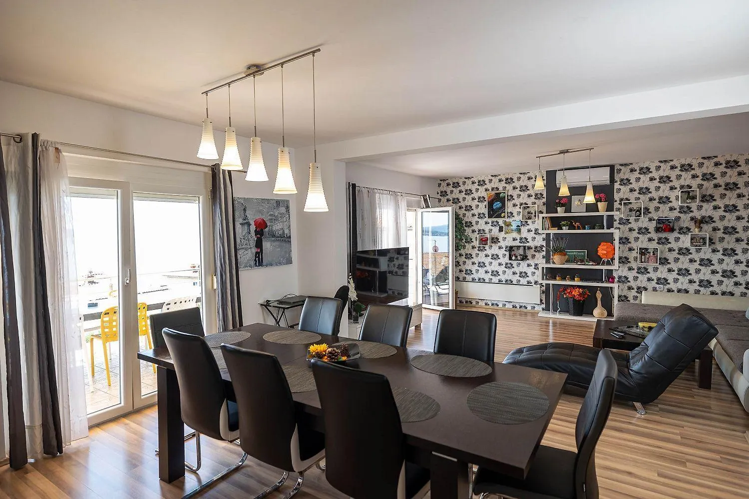 Apartment Traumhaftes Penthouse Nur 400 Meter Zum Strand Mit Meerblick, Pool, Spielplatz, Grill Dramalj Croatia